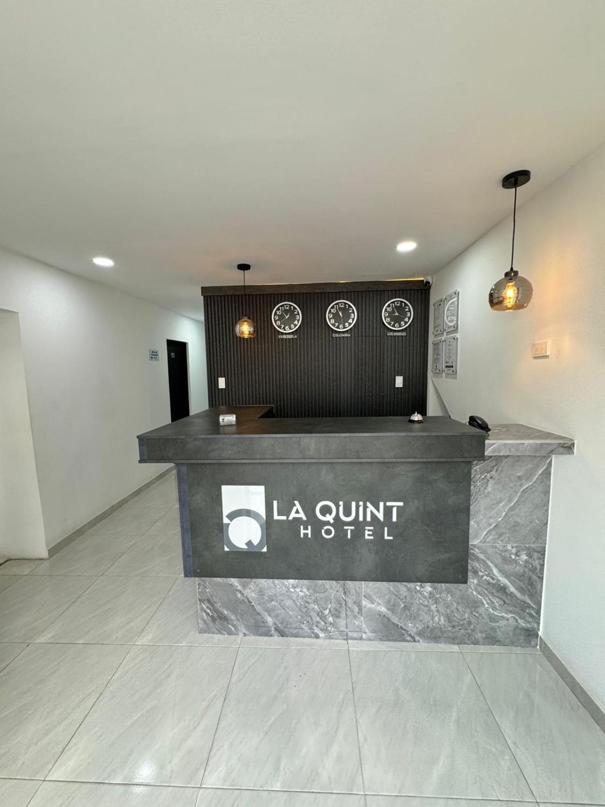 קוקוטה Hotel Le Quint מראה חיצוני תמונה